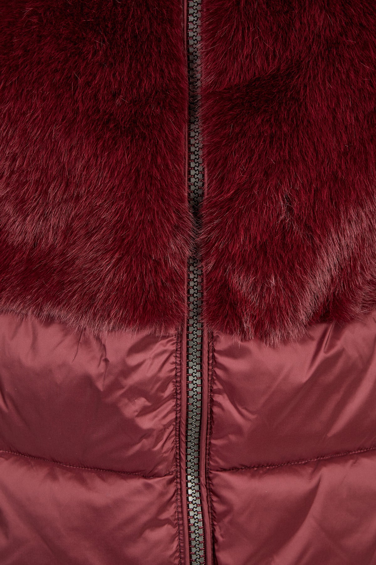 Gilet Bicolore Eco-Pelliccia e Trapuntato – Bordeaux