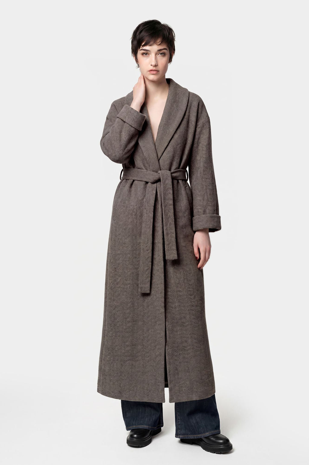 Cappotto lungo a vestaglia spina di pesce